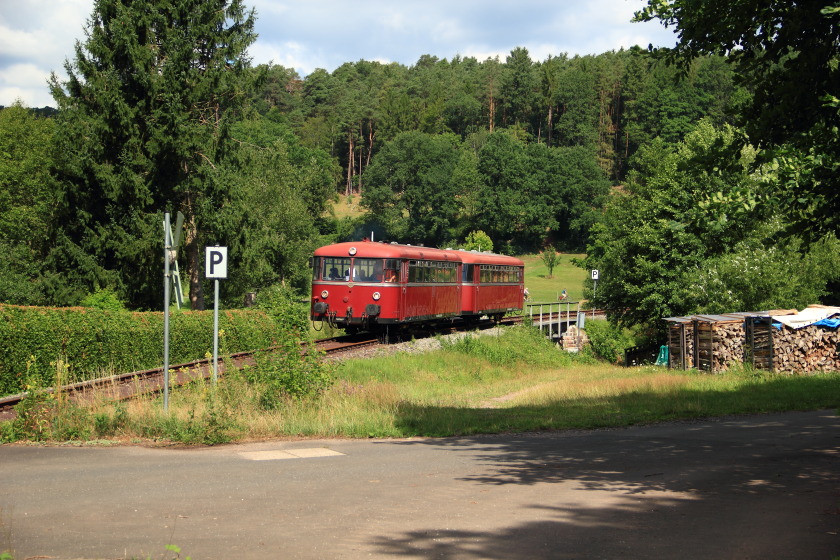 Schienenbus-Sommer auf der Wieslauterbahn